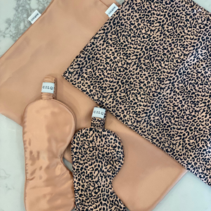 Pink Leopard - Lustrous Silk Pillowcase - King